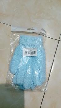 Product Review of Goto [COD] Truvic Bath Glove Sarung Tangan Mandi Penggosok Badan Penghilang Daki from ✎**ᯓ ᡣ** 0