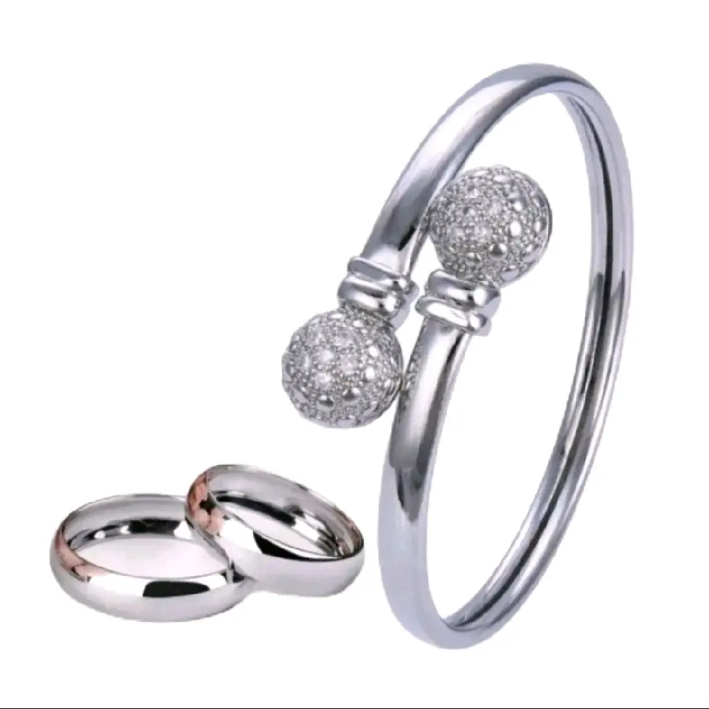 Gelang Titanium Silver Bonus Cincin Bracelets Model Terbaru Aksesoris dengan Desain Elegan dan Tampilan Mewah
