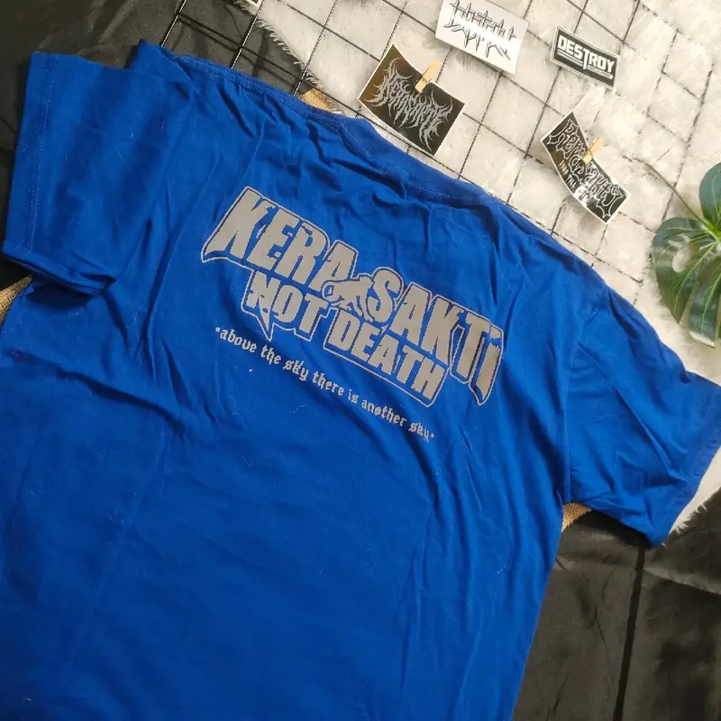 kaos kerasakti not dead sablon reflektif (bisa nyala) Combed Pendek 1