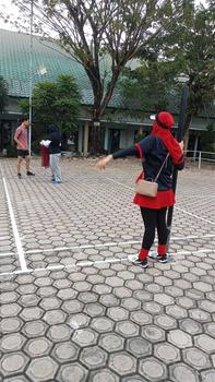 Product Review of Raket Badminton Hundred POWERRAY 900 Original from Z**@ 0
