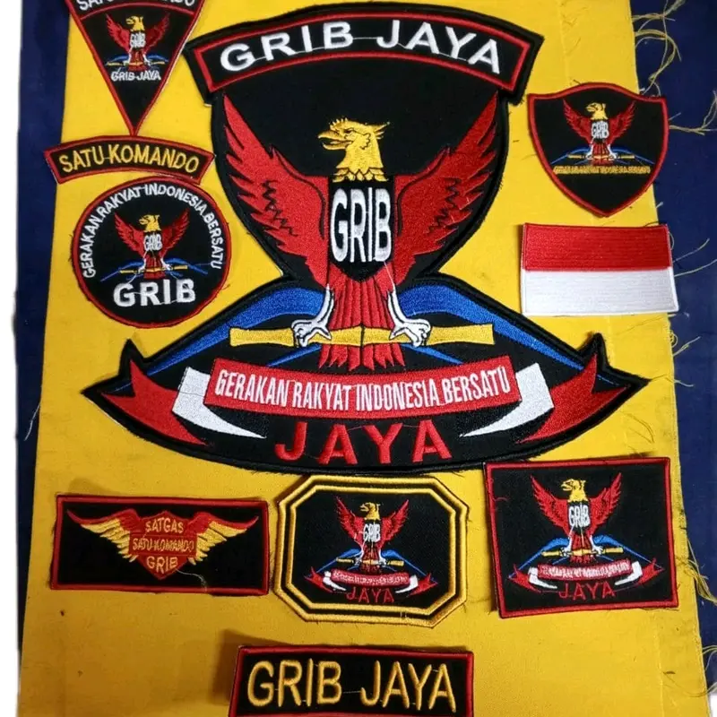 BORDIR ATRIBUT KUMPLIT GRIB JAYA 1 SET Hitam 0