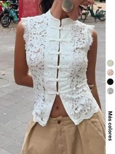 1 top de encaje blanco Primavera/Verano con cuello mandarín para mujer | blusa corta sin mangas con botón rana | estilo chino coquette Y2K para uso diario, vacaciones y citas nocturnas