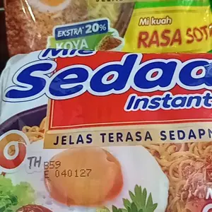 MIE INSTAN SEDAP MIE SEDAAP KUAH/GORENG 1 Dus bisa mix Food Noodles