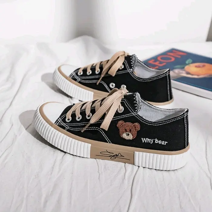 Sepatu Sekolah Wanita Trendy Casual