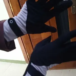 Sarung Tangan Motor Wanita Anti UV Ice Silk UPF 50+ Fashion Japan Style Nyaman Sejuk untuk Berkendara Gesper Jari Berongga Terbuat dari Katun Sutra Es Cocok untuk Kegiatan Luar Ruangan