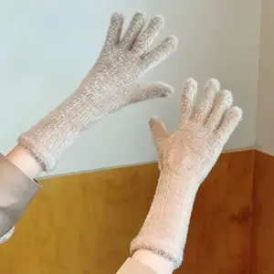 sarung tangan wanita musim dingin atau winter touchscreen (stg bulu pjg)