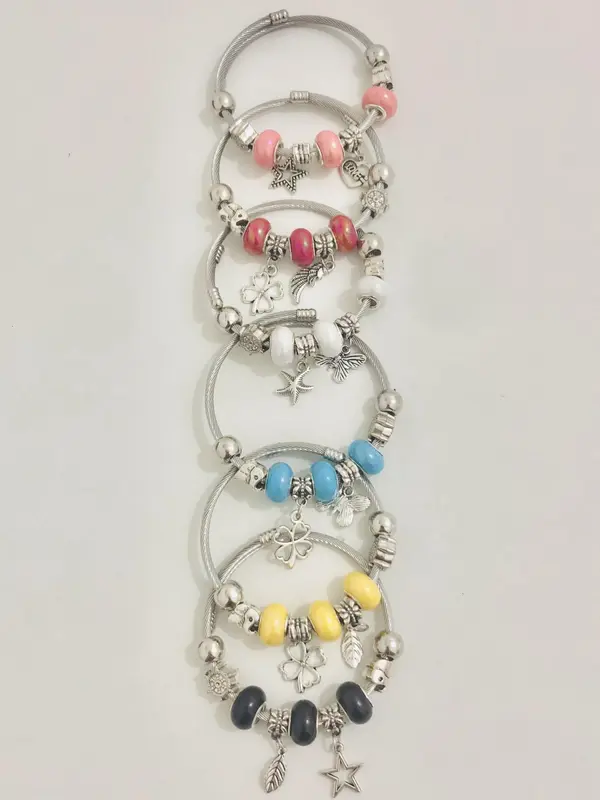 Gelang Bangle Keras Warna Warni Menambah Kesan Berani dan Modis Untuk Penampilan Anda Bracelets 8