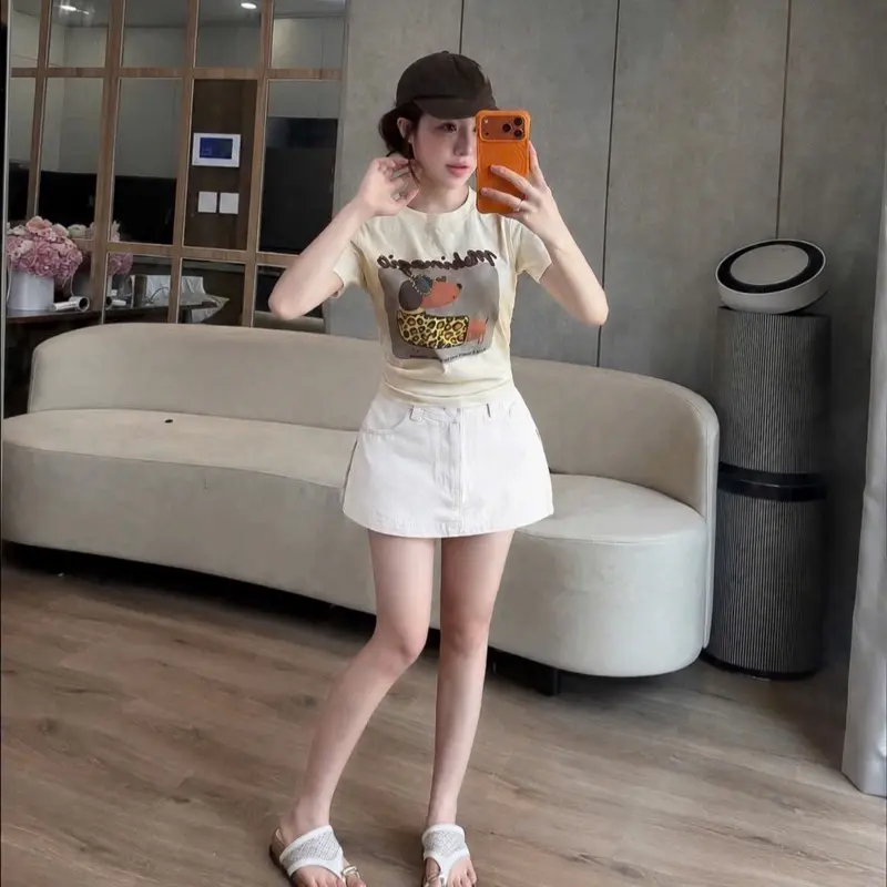 HAP(S-2XL)Chân váy xẻ tà 2 bên có quần trong với 3 tông màu.Mã 555 | BigBuy360 - bigbuy360.vn HAP(S-2XL)Chân váy xẻ tà 2 bên có quần trong với 3 tông màu.Mã 555 | BigBuy360 - bigbuy360.vn