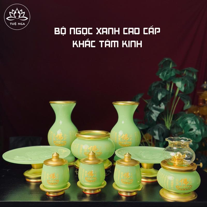 Bộ Đồ Ngọc Xanh Tâm Kinh Bình Hoa Lư Nhang Đĩa Chung Đèn Dầu - Tuệ Nga