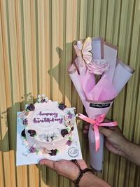 Gambar MawCake Korean Cake Buket Mawar Butterfly Cake Strawberry Cake Buket Kupu-kupu Mawar Fresh Brownies Butterfly strawberry Mawcake Butterfly Mawcake Strawberry MaBox Ribbon Food  Sakura Kue Frozen - MaBox Pink dari Gaby Bella Florist Kota Administrasi Jakarta Selatan 4 Tokopedia
