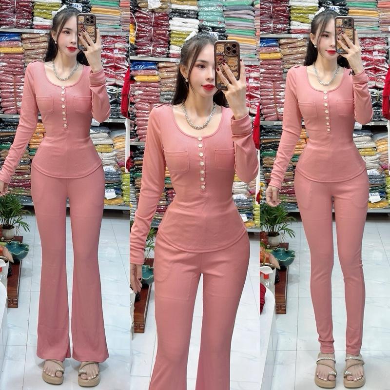 C262 [Loe+Ôm] Sét Áo Tay Dài Cổ Tròn 2 Túi Quần Dài Loe - Dài Ôm thun gân tăm lạnh (quần dài 98)