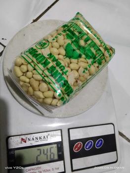 Product Review of 5 bungkus Kacang Kupas Asli Tuban 250g x 5 Bungkus - Total Berat 1,250g - Goreng, Food, Mete, Kering, Snack, Cemilan Bawang Makanan Camilan Mede from c**i 0