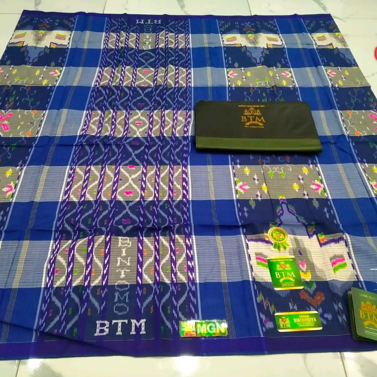 Sarung BTM MGN Kotak Full Sutra Original