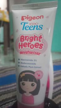 Product Review of Pigeon Teens Bright Heroes Moisturizer 50 ml 20 ml | Perawatan Muka Wajah | Pelembab Wajah | Mencerahkan Kulit Muka Anak Remaja Niacinamide from @**a 0