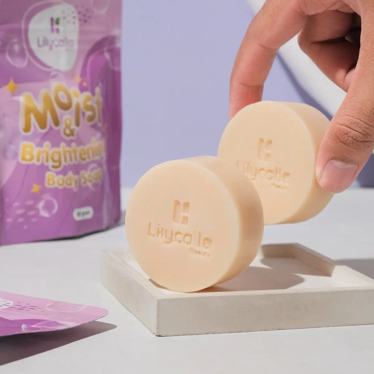 Sabun Lilycalla Beauty Pembersih Badan dan wajah Mencerahkan Niacinamide Tubuh Pencerah Soap Membersihkan Mandi
