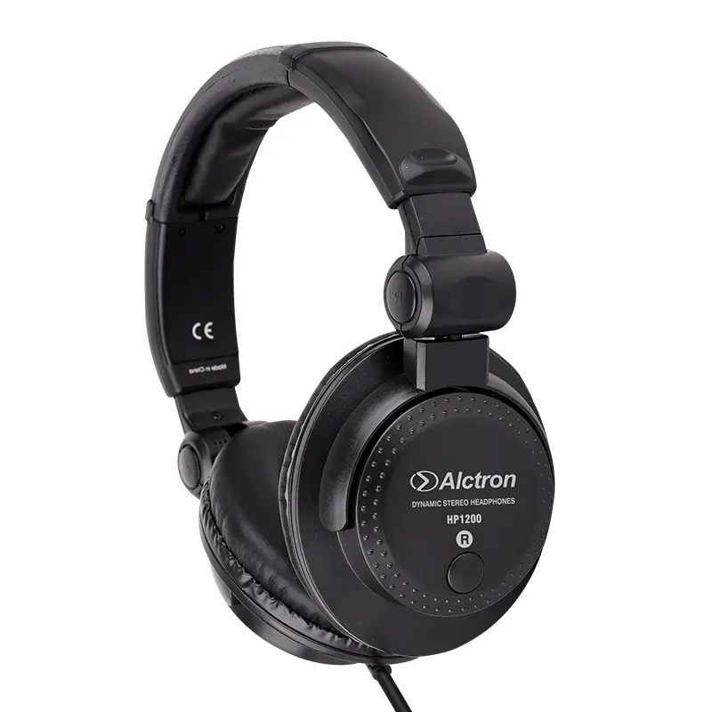 Closed monitoring headphones Newly designed 50 mm drivers reproduce clear mid-low frequencies