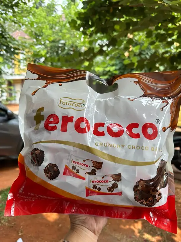 Makanan Coklat Ferococo Chrunchy Choco Ball HALAL 40pcs 320gr 1