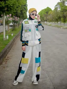 Oneset Sporty Briseis by Numiaa Fashion I Baju Croptop Jaket Celana Panjang Sporty LD 120