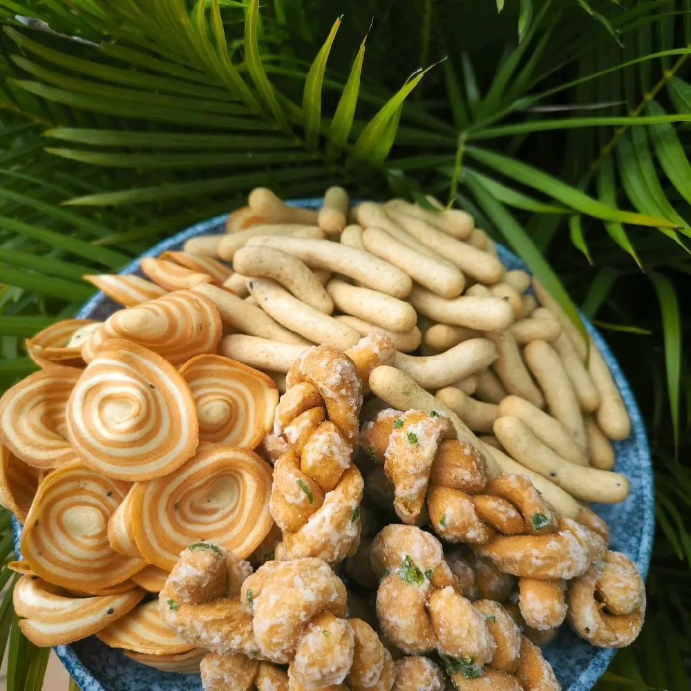 M2: COMBO 3KG TAI HEO, QUAY CHÈO, BÁNH CỘNG  Snack Ăn Vặt ( BÁNH KẸO MAI THI )