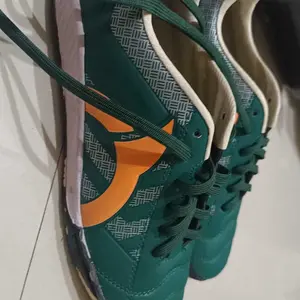 Sepatu Futsal  Ortus Ortuseight Jogosala Dewasa Dan Anak-Anak Size 34-43 Murah Berkualitas Bunyi Cit-cit sepatu  bunyi  cit  cit  futsal Olahraga