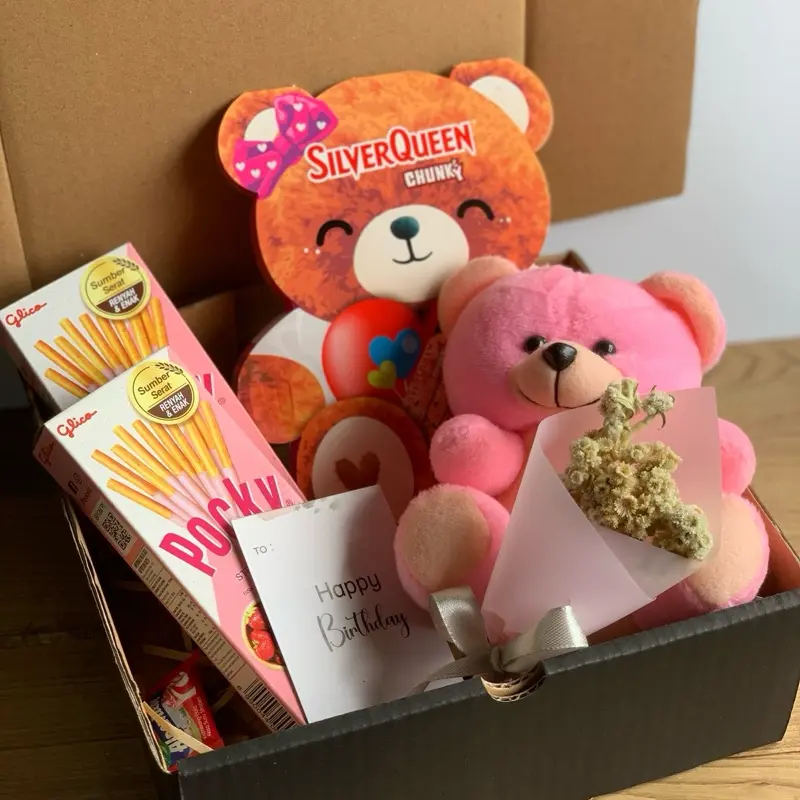 Hampers valentine coklat boneka, poky 2, boneka mini , buket Hadiah