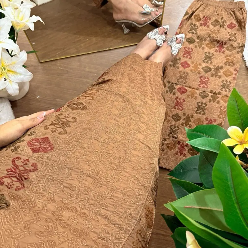 KAMEN JADI BORDIR MOTIF ALAM TERBARU 2