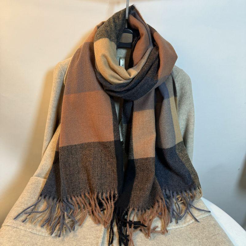 Product Introduction of Plaid scarf Winter thicken thermal scarf  Vintage britishstyle plaid Cashmere Imitation Fabric Square Shawl Plaid shawl 16