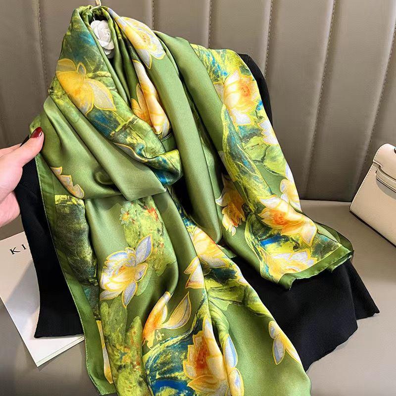 Scarf pantai gaya baru untuk wanita shawl pelindung matahari sutra  perjalanan mode gaya asing Floral Silk 2