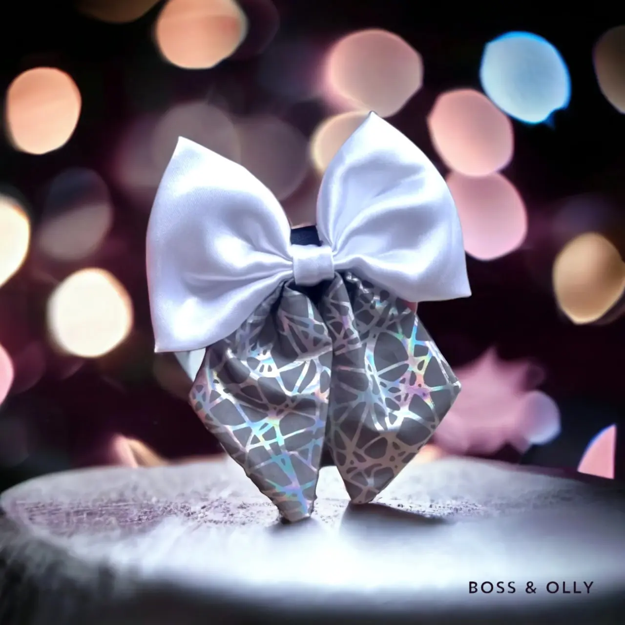 Boss & Olly - Hologlam Sailor Bow - Reflective
