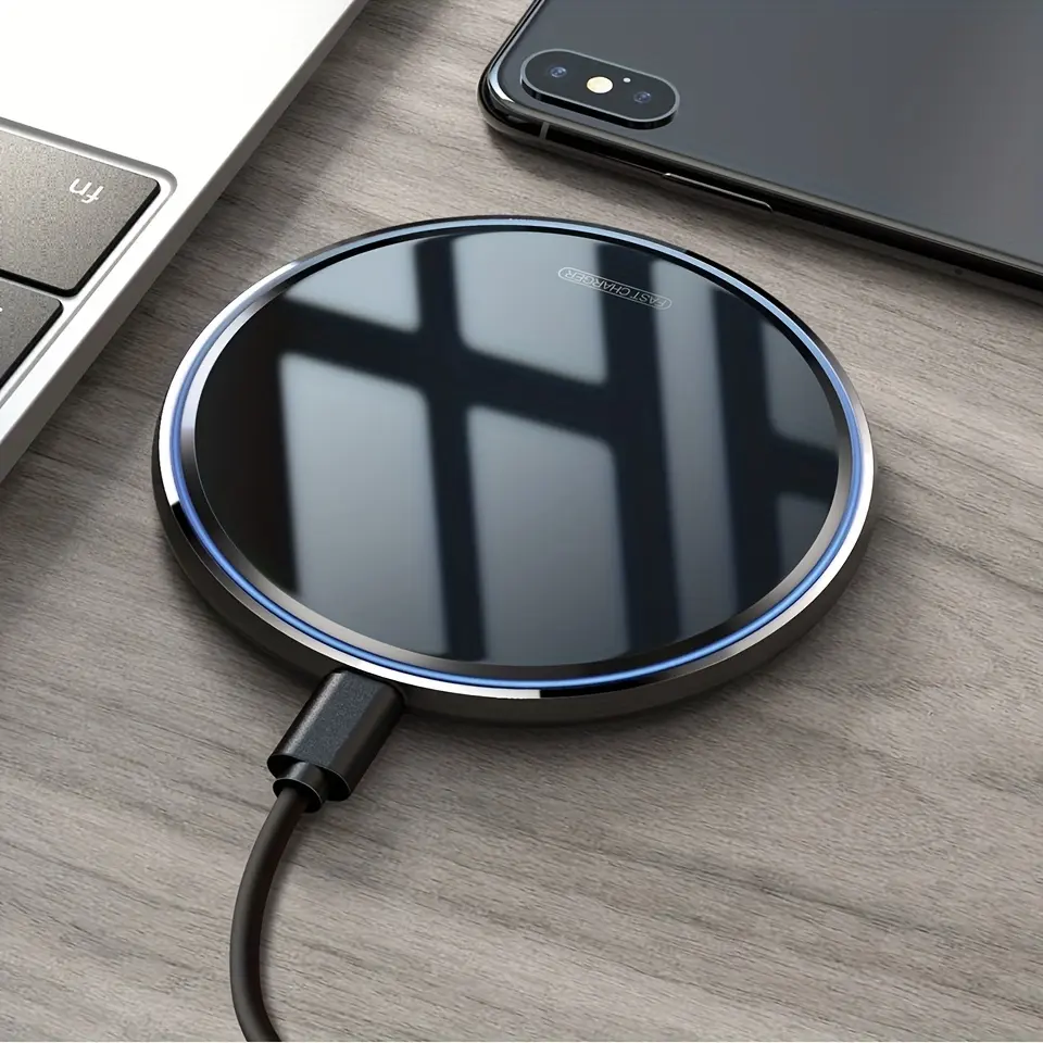 30W Fast Wireless Charging Pad for iPhone / Samsung