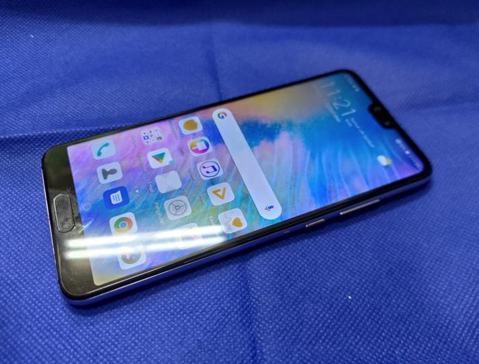 Gambar Hape Seken Huawei P20 4G LTE RAM 4/64 Normal Signal Anti Begal dari CNC phoneshop Kota Administrasi Jakarta Pusat Tokopedia
