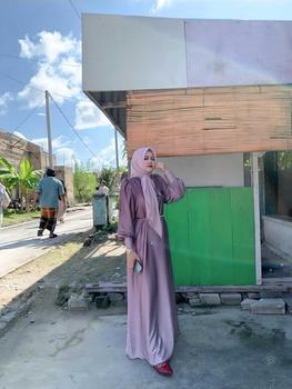 Product Review of Candy Outfitku - Luna dress (tanpa hijab) gamis gradasi silk sutra Baju Muslim Mewah Wanita from 이**🇷 0