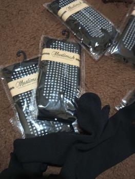 Product Review of Kaos Kaki Anti Slip Ukuran L Panjang Sebetis Wanita Bahan Nilon Spandex Lembut Muslim from S**i 0