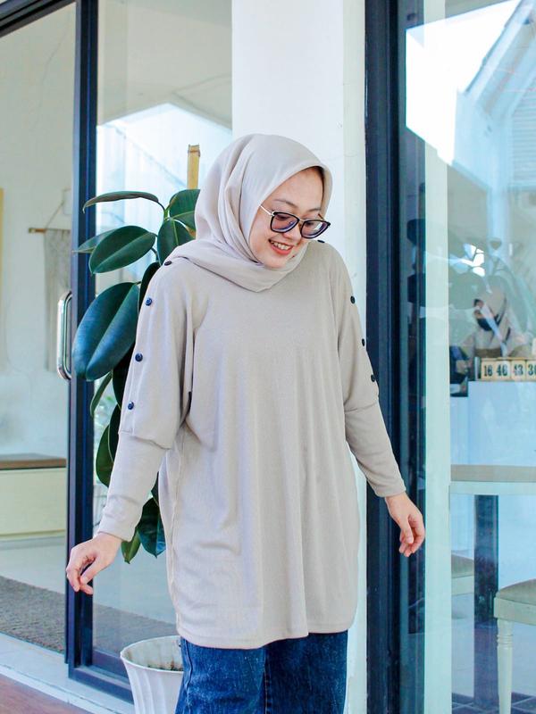 By-BALQIS - Auliya Blouse Batwing Blus Atasan Wanita Jumbo Variasi Kancing 5