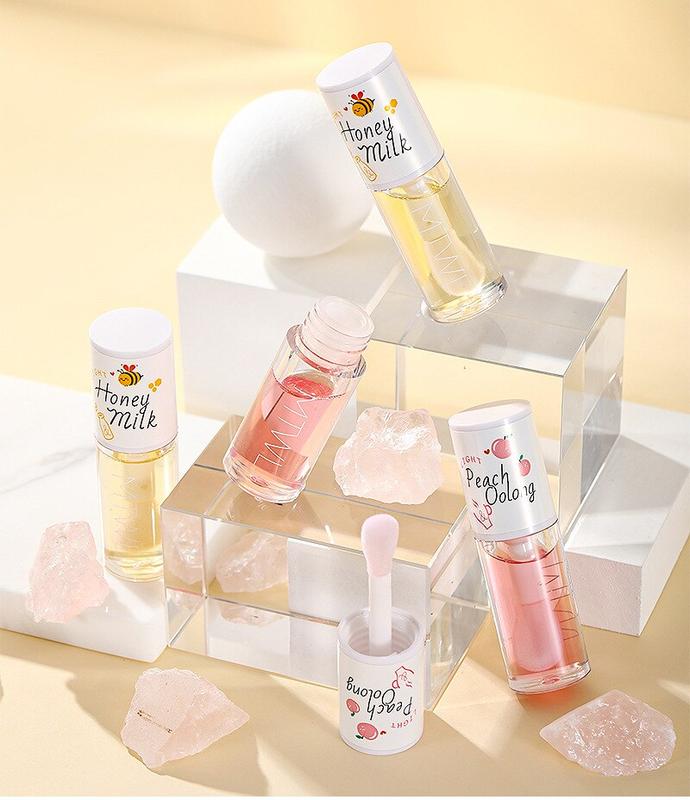Product Introduction of Peach Milk Honey Lip Oil Soothes dry moisturizing lip gloss, fades lip lines, water, light, lips, big brush head, cute 0