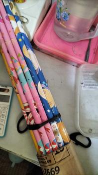 Product Review of KERTAS KADO SIDU GULUNGAN ISI 25 PCS from L**8 0