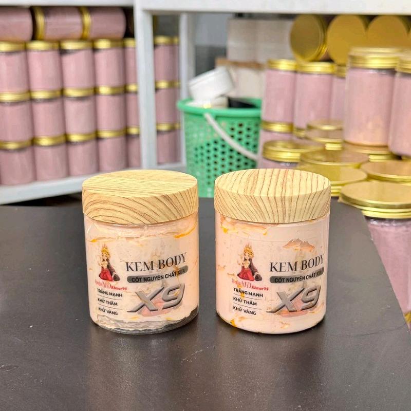    mua 1 tặng 1    KEM DƯỠNG DA CỐT Ủ BẠCH TẠNG MIX x9 .CỐT NGUYÊN CHẤT XƯA X9 . Hủ 250g MD khơme94. Dành cho da đen ,da vàng ,kem tẩy mạnh nhập từ campuchia Dưỡng Da Body Làm Đẹp Da Dưỡng Body Nữ Women tr kemri dau 