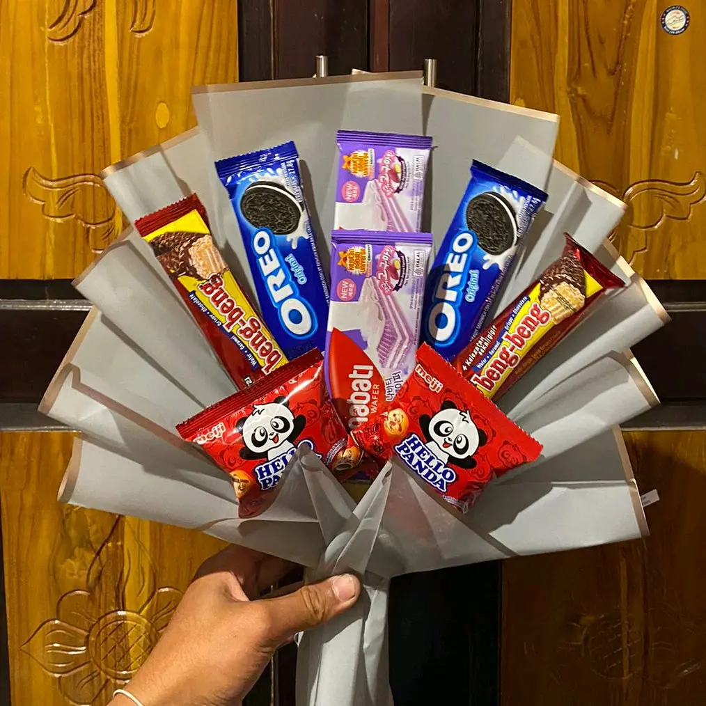 buket snack/makanan ringan  /bisa request jajanannya