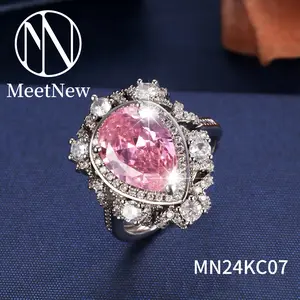 MN24KC07 Cincin Gaya Industri Berat Emas Putih 24K Lapis Berlian Putih Busur Set Lengkap Zirkon Merah Muda Berbentuk Tetesan 4A