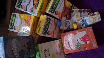 Product Review of Yummy Bites Greek Yogurt Custard Chocolate 100 G probiotik untuk bayi from T**o M**a N**a 2