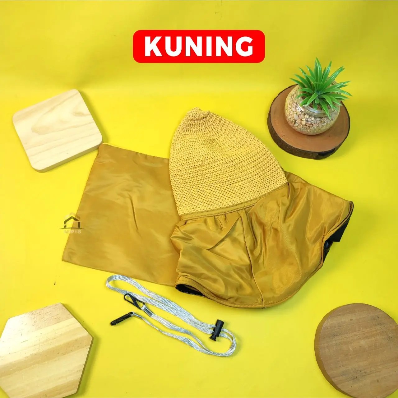 Topi Rajut Kuning