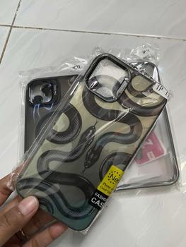 Product Review of Aerogel Case Pro Complete w/ Lens Guard and Kickstand from e**🐰 2