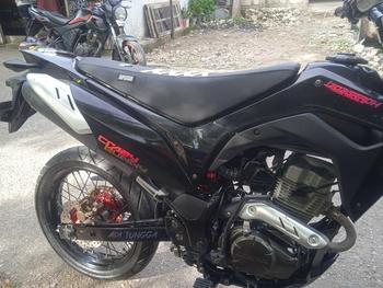 Product Review of Kulit Jok Supersub Extreme Series Hitam Sarung Jok CRF KLX Dtracker WR 155 Kain Jok Motor Trail Supermoto from A**2 2