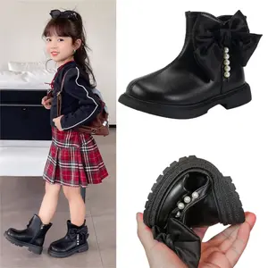 Sepatu Boots Anak Perempuan Hitam Korean Style Pita Mutiara Kaki Fashion