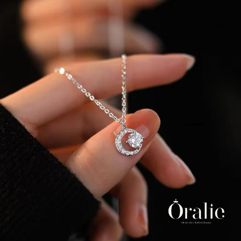 [ORALIE] Dây chuyền bạc đính đá hình mặt trăng cao cấp và thanh lịch 4