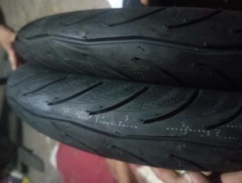 Product Review of Paket Ban Motor Matic ring 14  Maxxis Diamond 80/90-14 dan 90/90-14 Tubeless Gratis Pentil from r**a 0