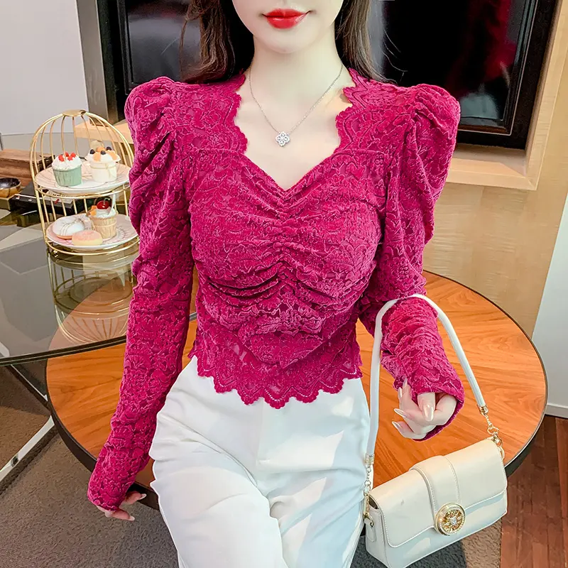 DL French Style Irregular V-Neck Lace Bottom Shirt Korean Women's Autumn/Winter Design Sense Bubble Sleeve Short Rose Red Top
