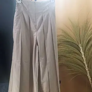 koleksiwanita - Lavie Pants - Culote Palazzo Highwaist Celana Panjang Wanita - Celana Fashion Muslim wanita - Celana Casual - Vintage Trendy - Viral