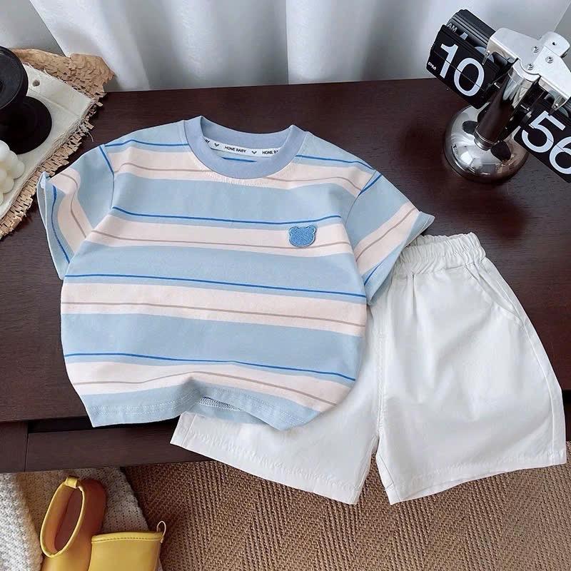 Deal độc quyền Set áo coton kẻ xanh thêu gấu kèm quần kaki mềm trắng cực đẹp dành cho bé trai từ 8-30kg mặc đi học đi chơi siêu xinh