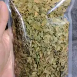 Daun semanggi kering 50 gram murni daun